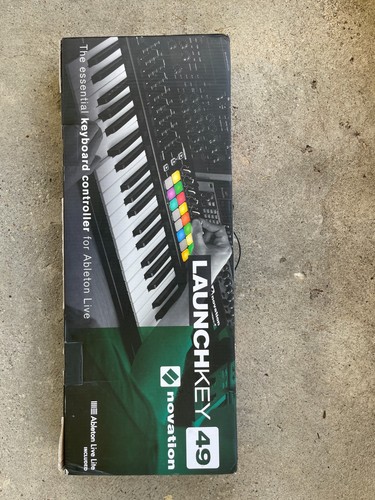 Novation launchkey keyboard - novation,