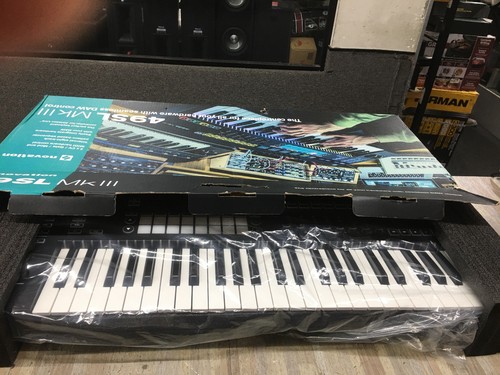 Novation 49sl mkiii - novation,